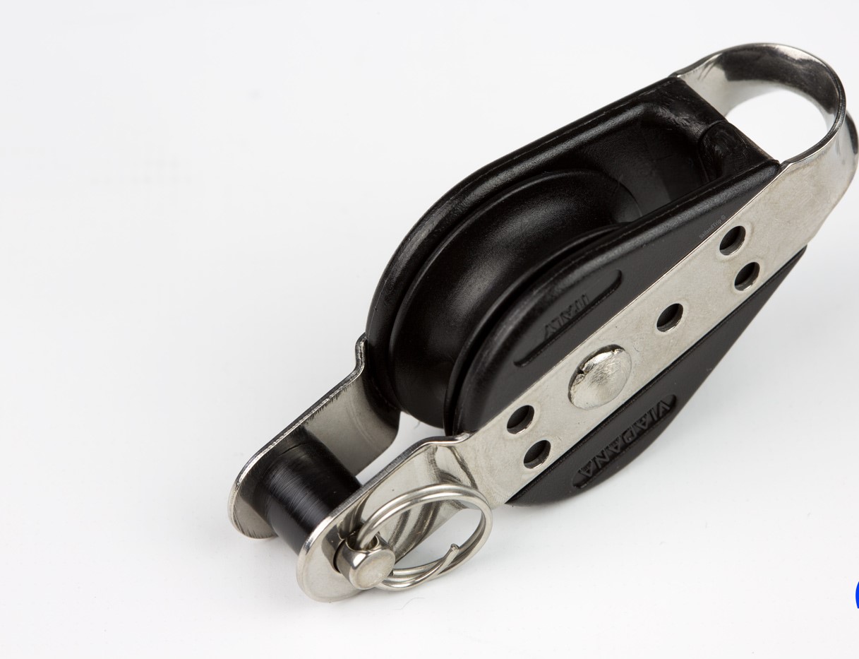 Ropes & Rigging Rigging Pulleys Simple With Becket (Small